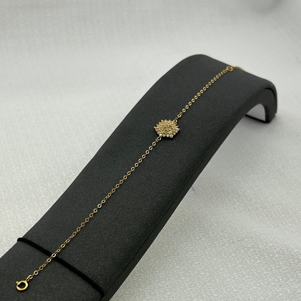 IMG_2926 سوار ذهب عيار 18 نجمة مرصعة زركون تصميم الماس من جولدانا