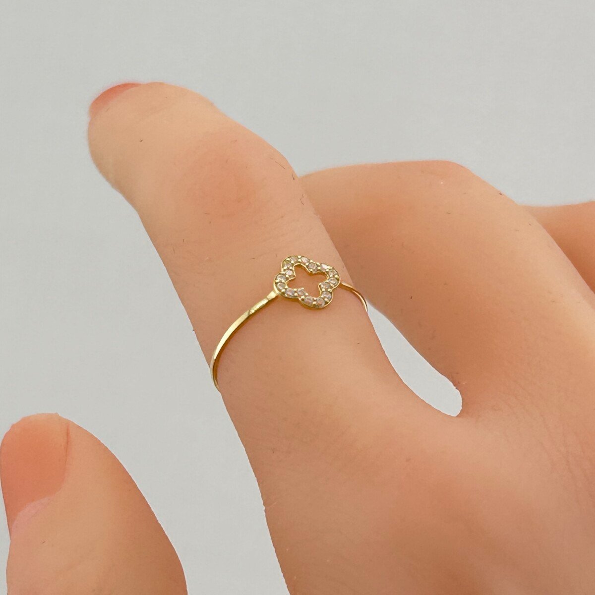 IMG_3113 خاتم ذهب عيار 18 بحبات ماسية مزدوجة من جولدانا