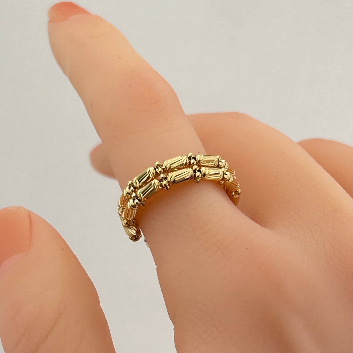 IMG_3180 خاتم ذهب عيار 18 بتصميم كلاسيكي متداخل فاخر من جولدانا